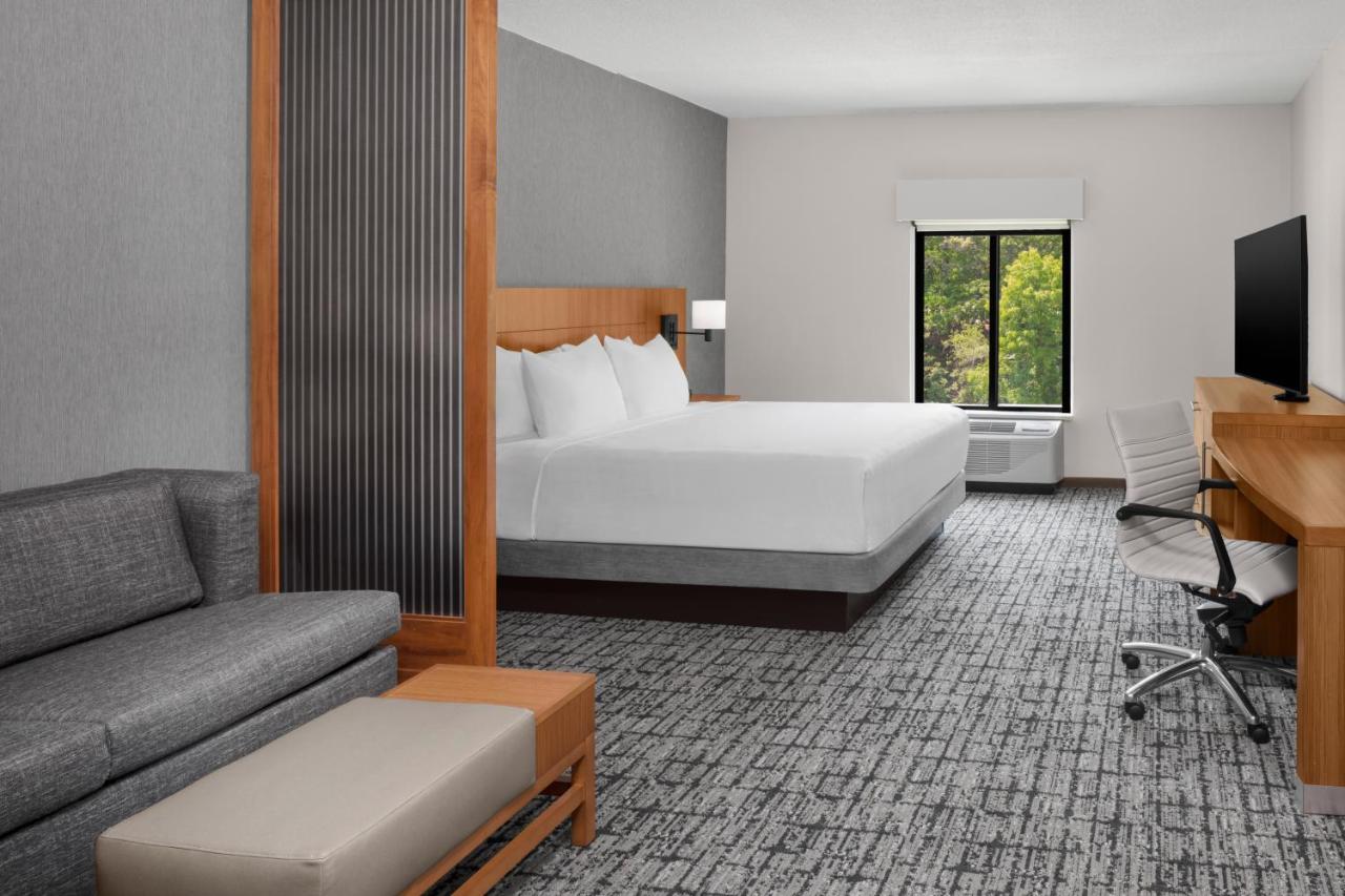 | Hyatt Place Boston/Braintree