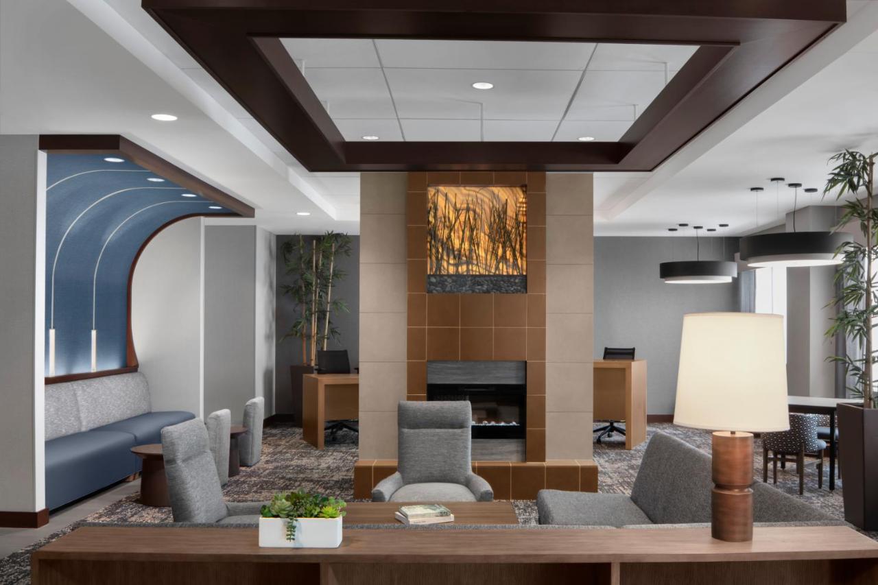 | Hyatt Place Boston/Braintree