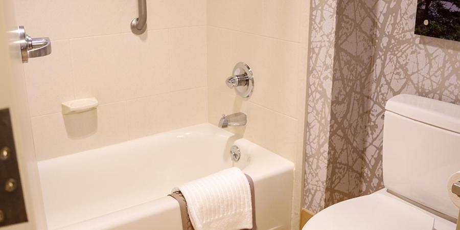 Deluxe Single Room at Silver Reef Casino Resort