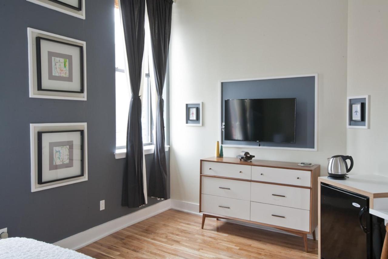 Studio Loft at Henry Norman Hotel