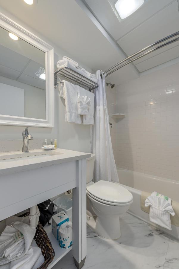 Standard Double Suite at ICONA Diamond Beach