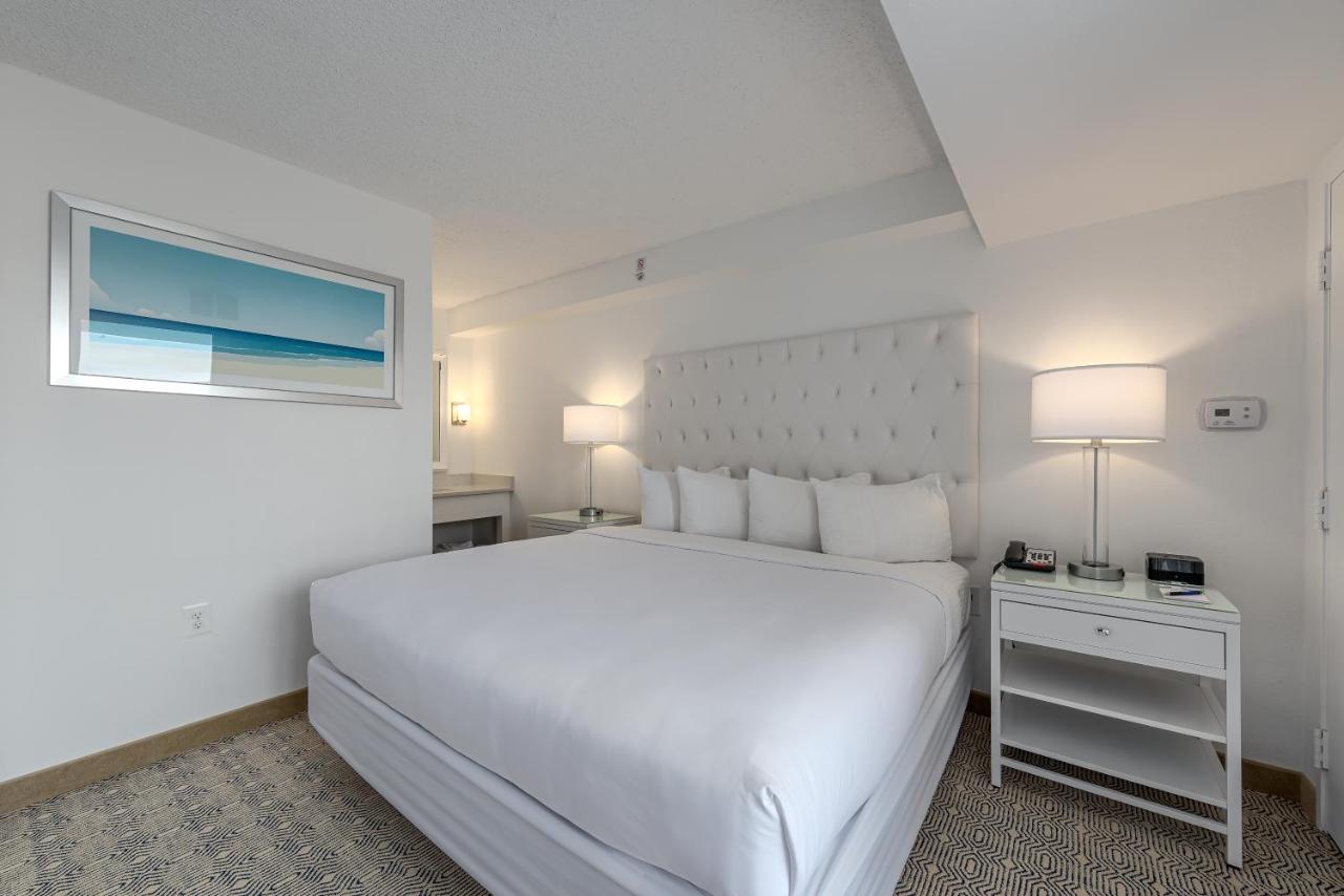 Value King Suite at ICONA Diamond Beach