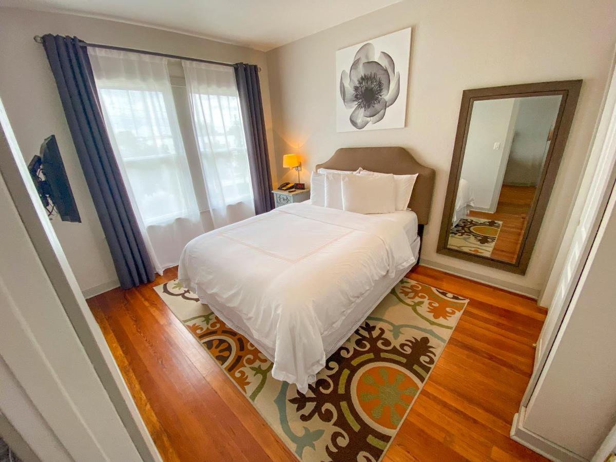 Queen Suite at Artisan Downtown