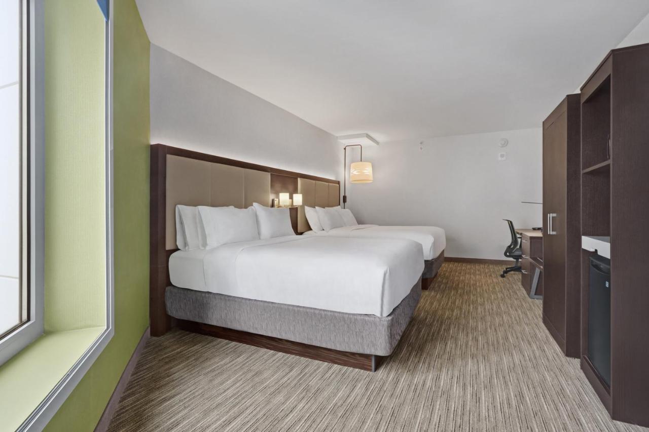  | Holiday Inn Express - Brooklyn - Bushwick , an IHG Hotel