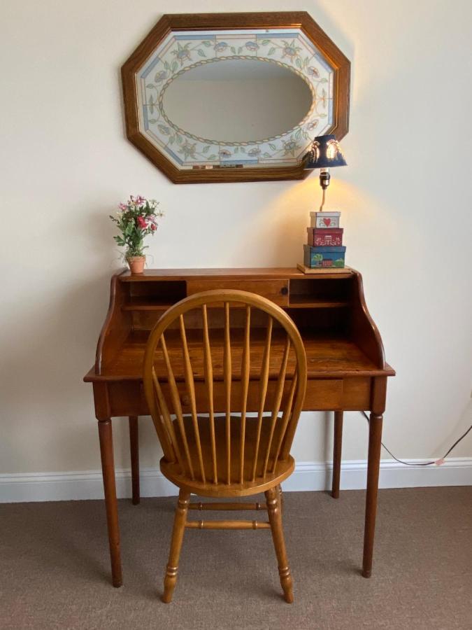  | Country Inn of Hazlet