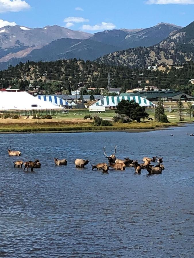| Estes Lake Lodge