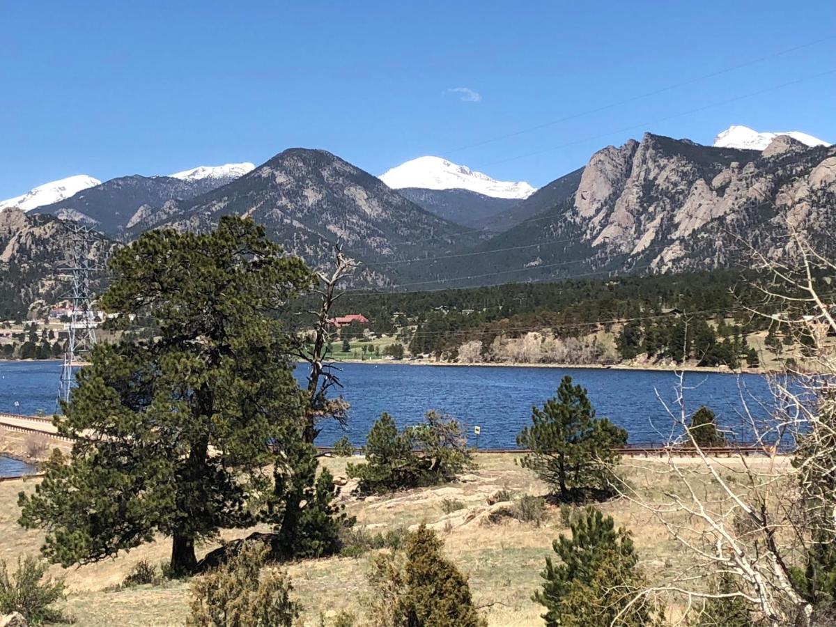 | Estes Lake Lodge