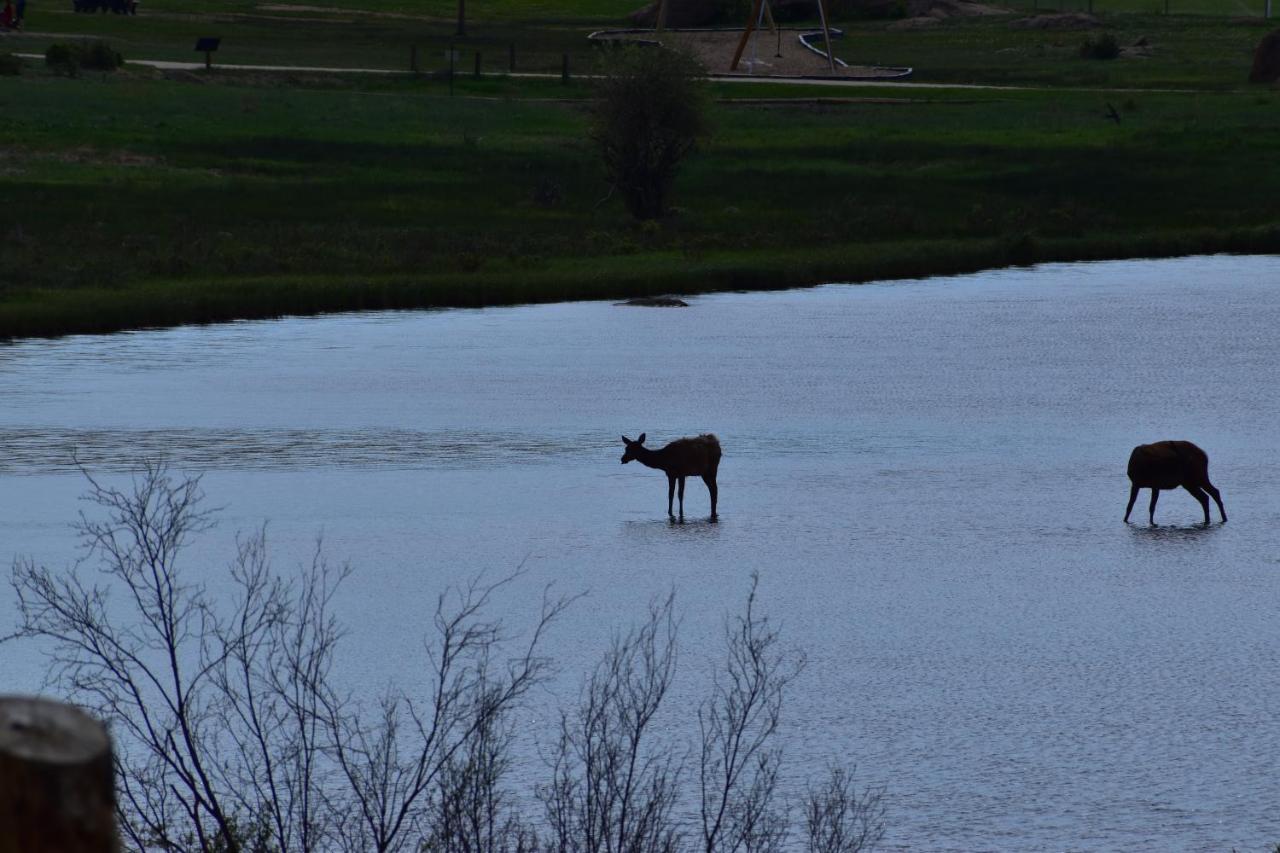 | Estes Lake Lodge