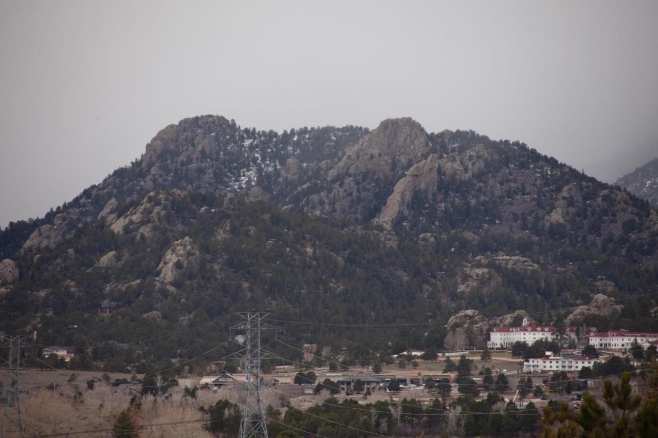 | Estes Lake Lodge
