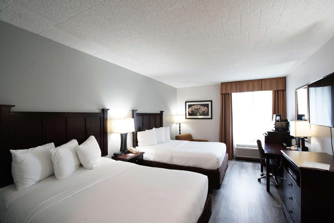 Queen Room with Two Queen Beds at Best Western Paramus Hotel & Suites