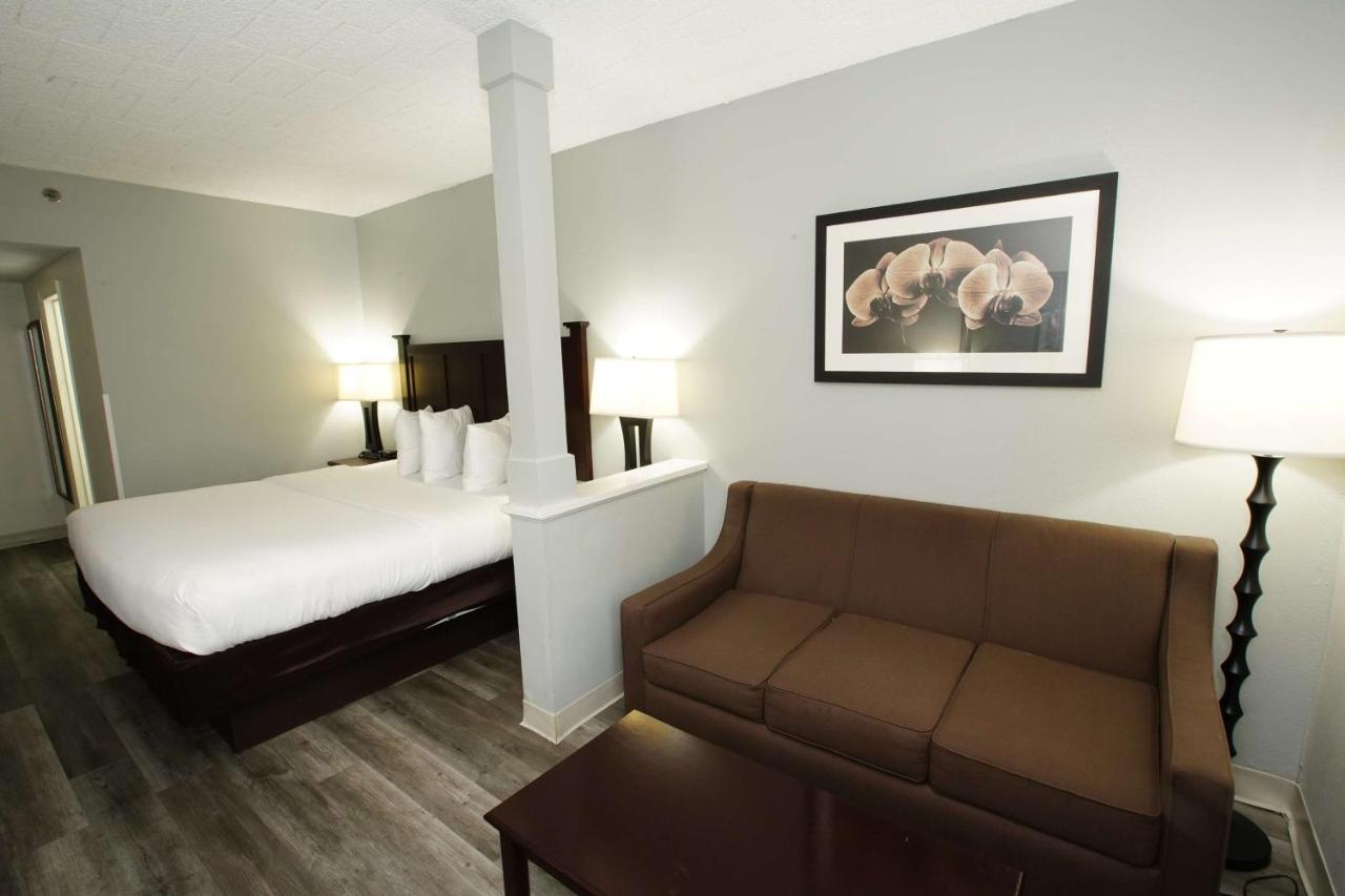 Queen Suite with Mobility Accessible Roll-In Shower at Best Western Paramus Hotel & Suites
