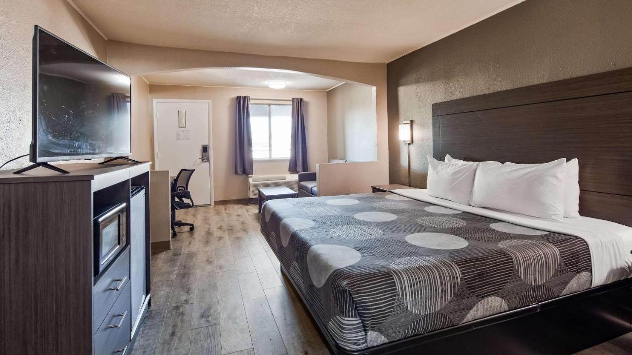 King Room with Sofa Bed at SureStay Hotel by Best Western Olathe