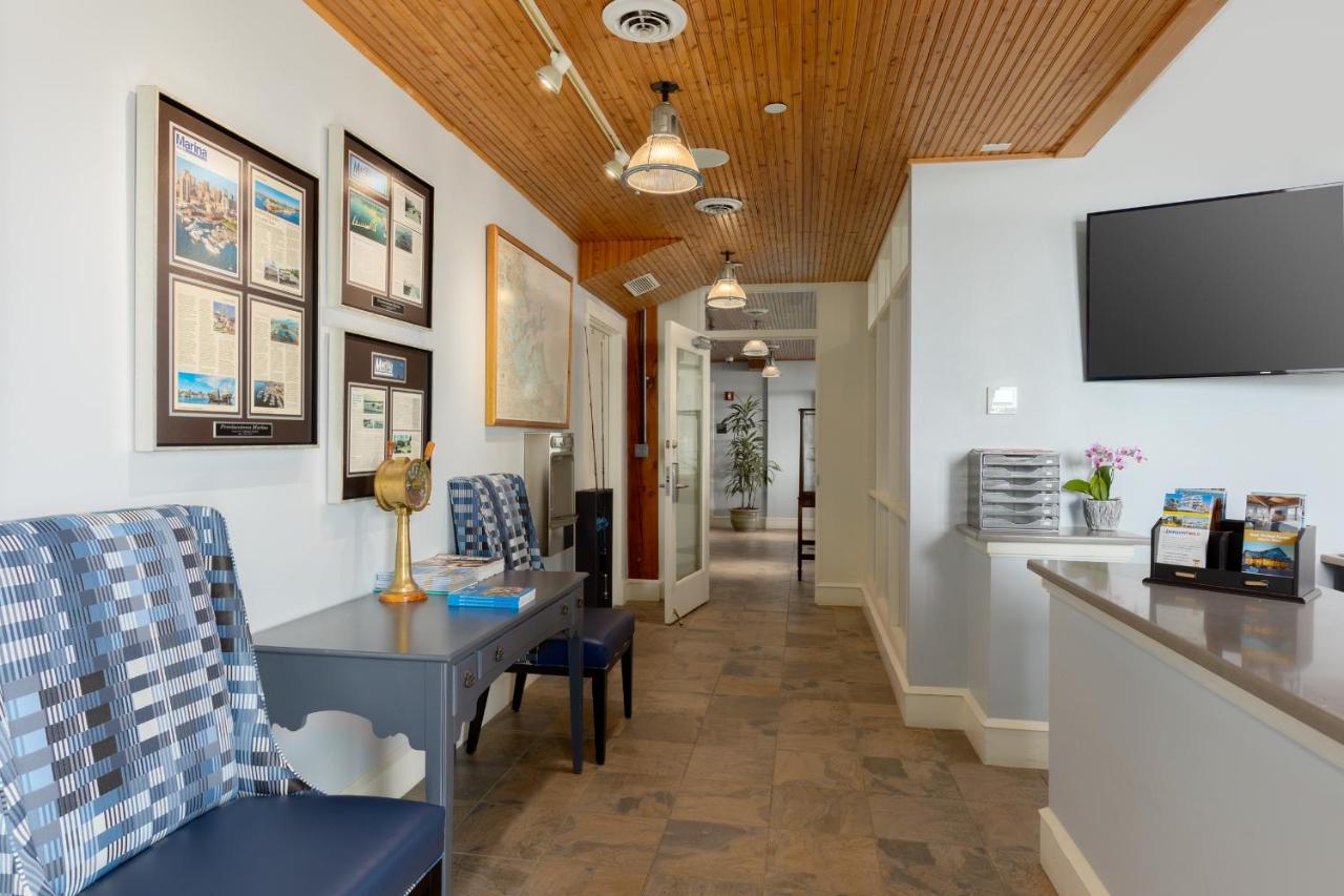 | Boston Yacht Haven