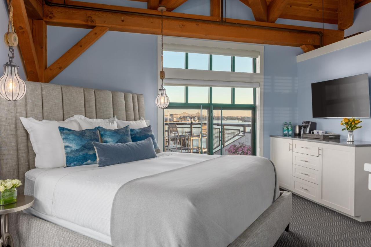 | Boston Yacht Haven