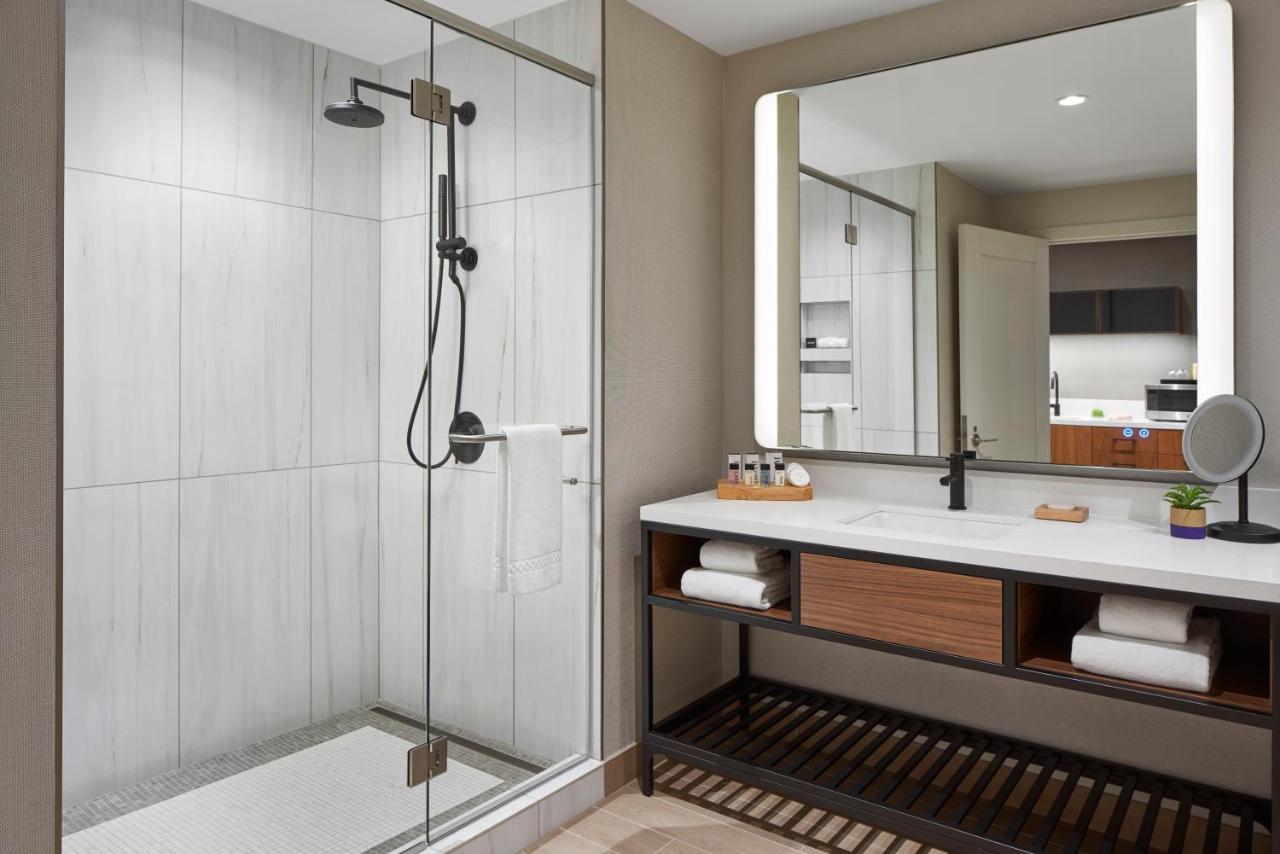| The Watermark Hotel