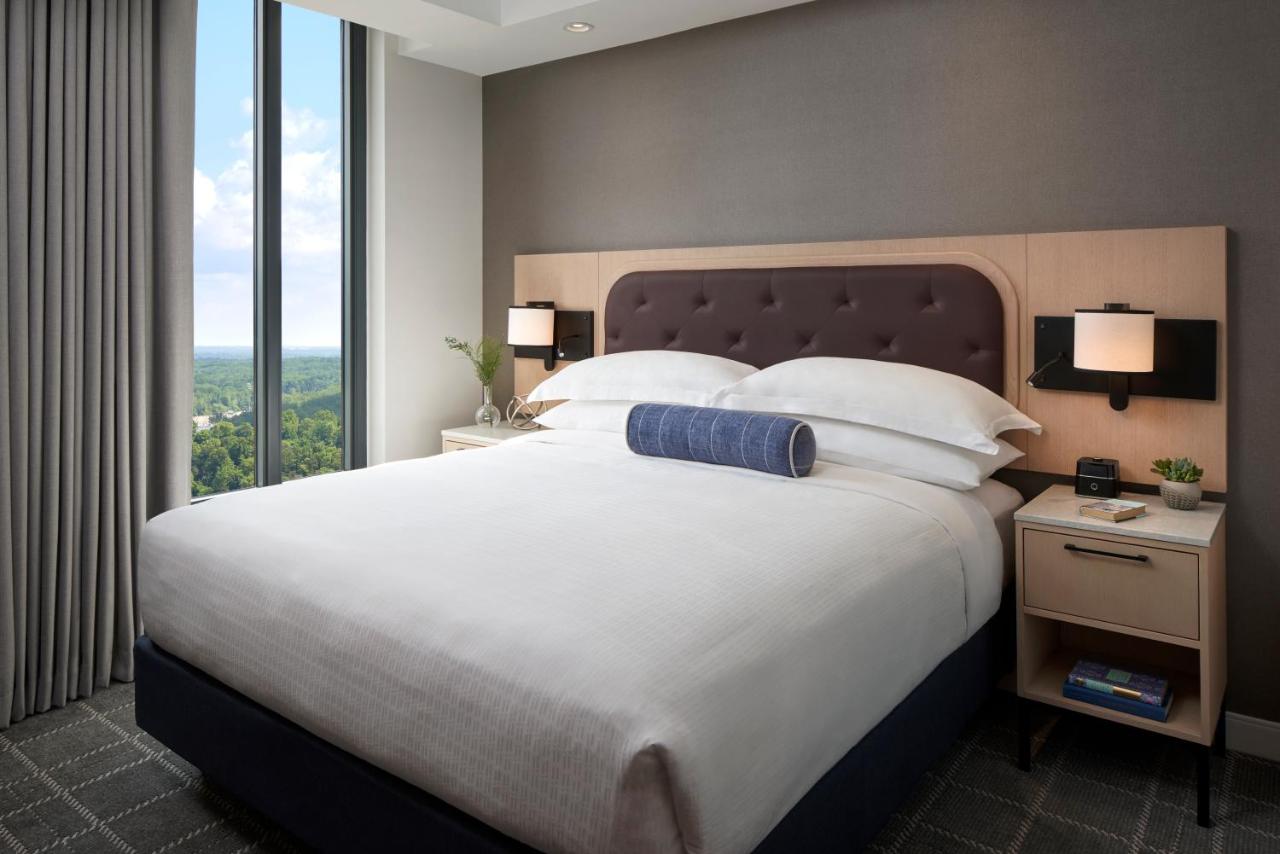 | The Watermark Hotel