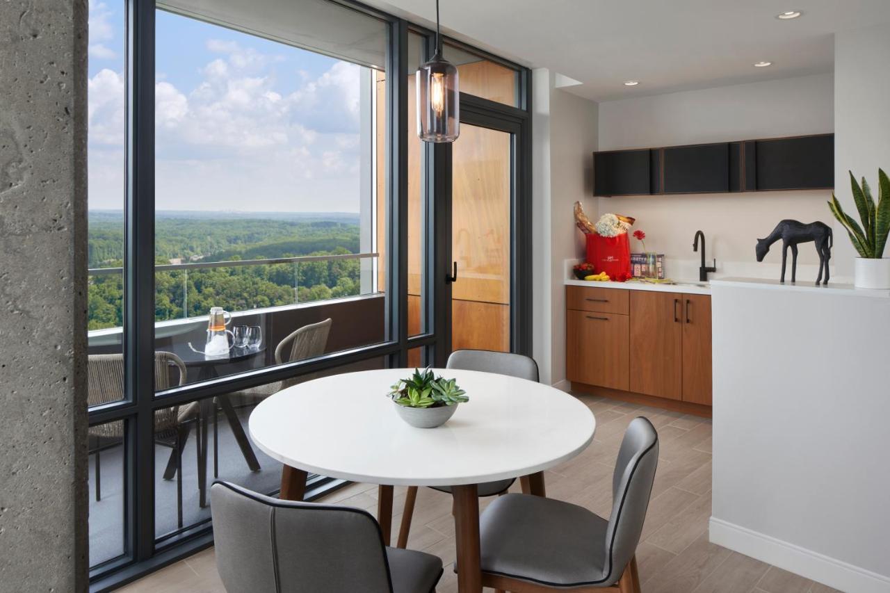 | The Watermark Hotel