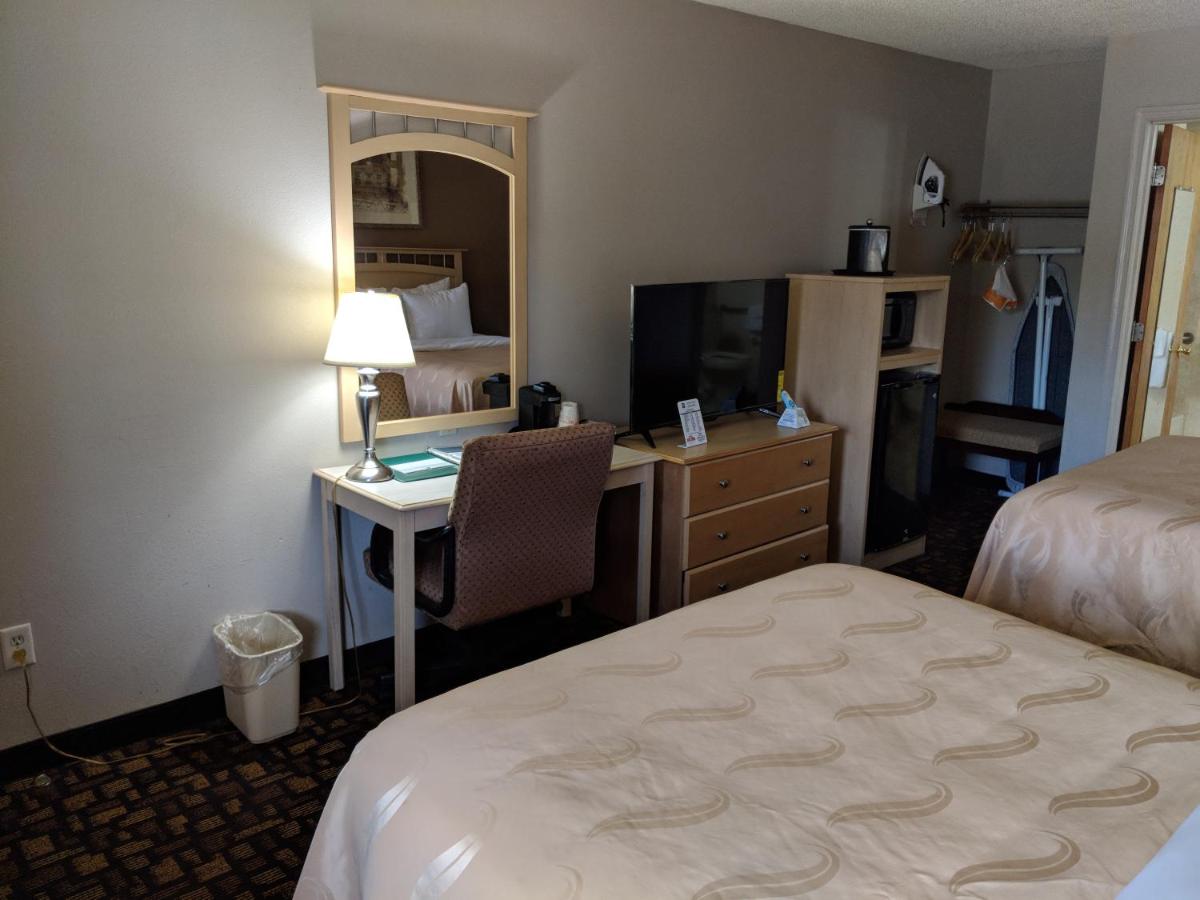 Double Room with Two Double Beds - Accessible/Non-Smoking at Quality Inn Salem - I-81