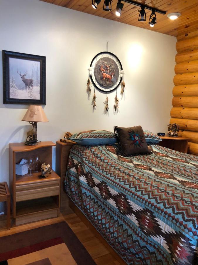 | Black River Crossing Bed & Breakfast