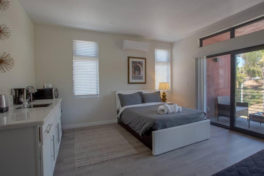  | Cozy Studio next to San Diego DT and Balboa Park