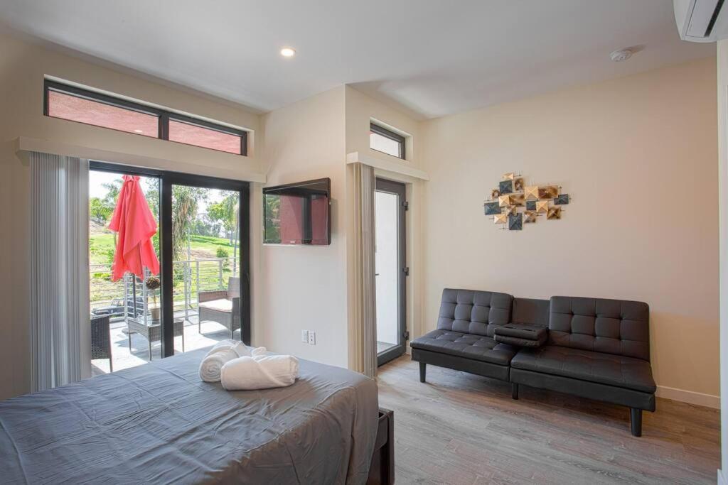  | Cute Studio With Large Balcony and Great Park View