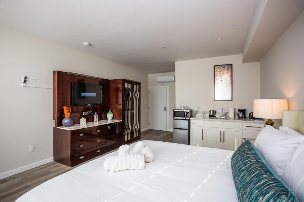 | Luxurious Studio in Heart of San Diego w Cali King
