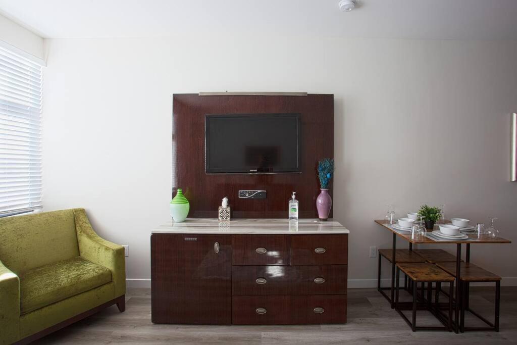  | One Bedroom Apartment with SD Downtown View