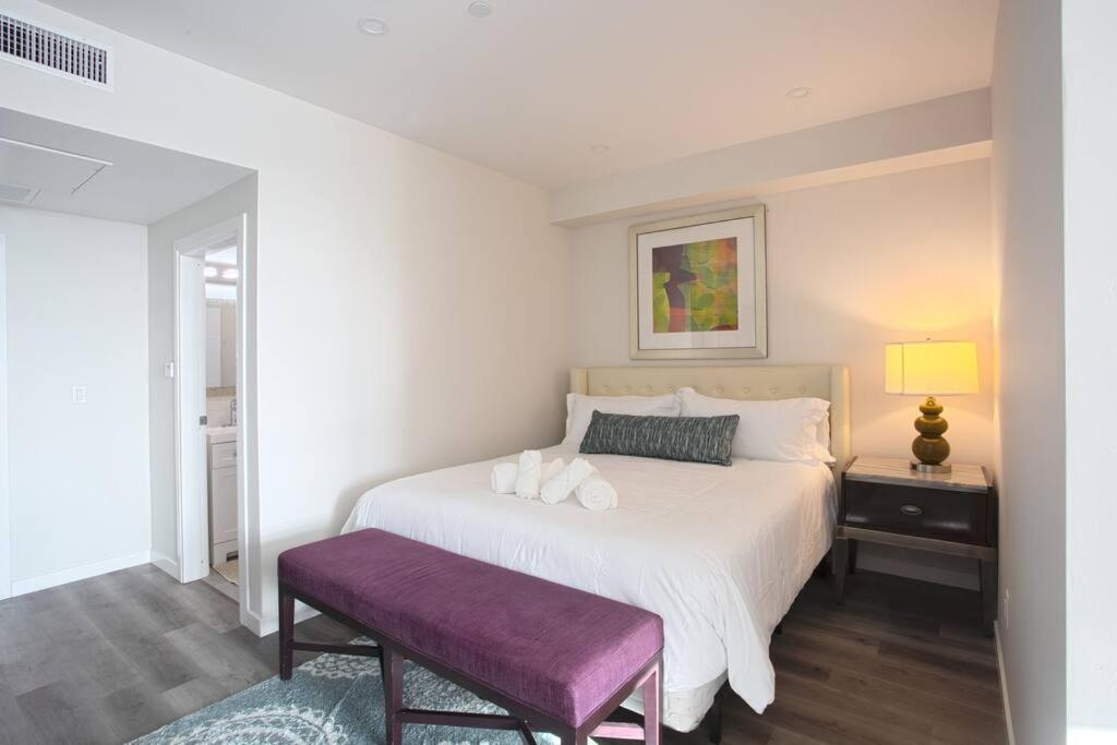  | One Bedroom Apartment with SD Downtown View