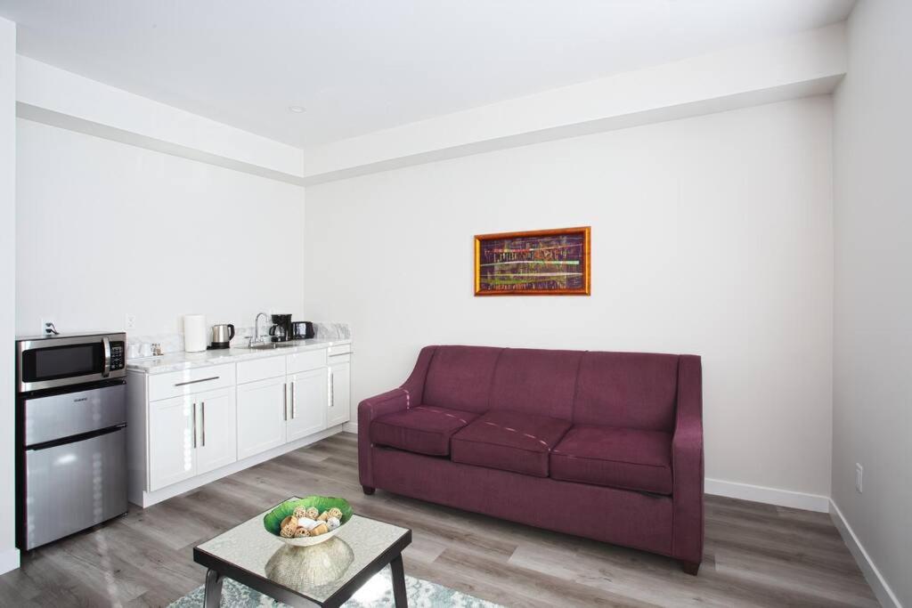  | One Bedroom Apartment with SD Downtown View