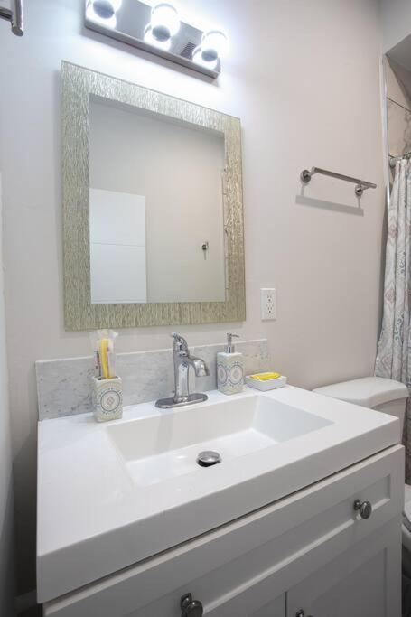  | Spacious 1 Bedroom Apartment in Balboa Park