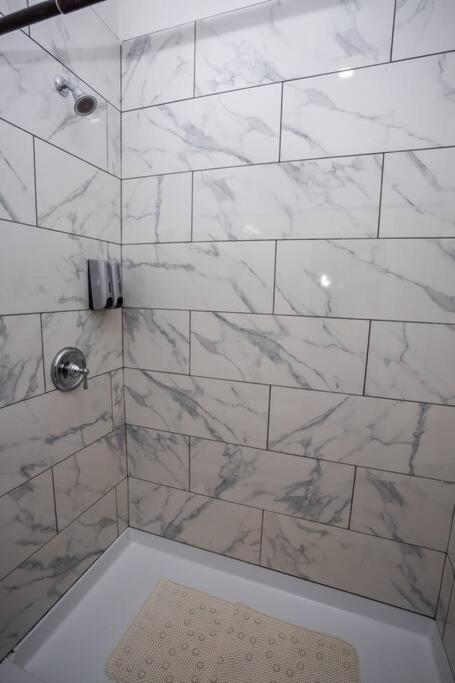  | Steps to Balboa Park- Brand New Apt - Cozy Studio