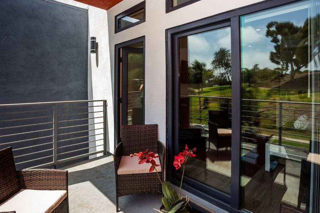  | Steps to Balboa Park- Brand New Apt - Cozy Studio