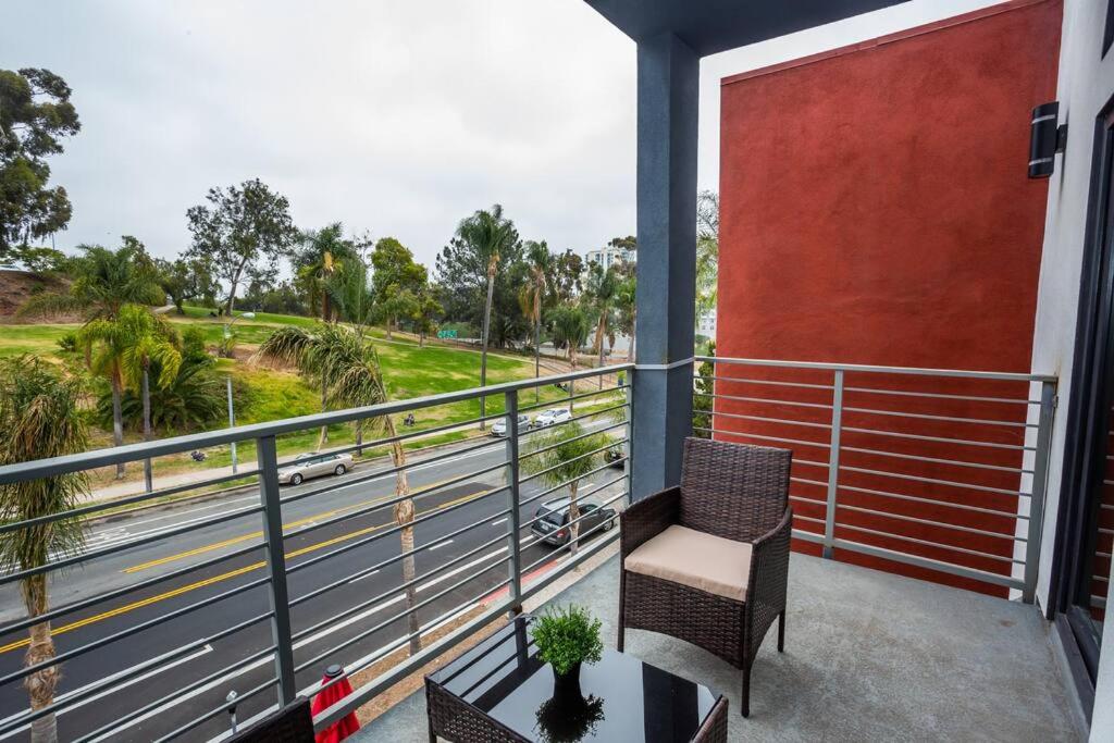 | Explore San Diego-Balboa Park-Little Italy-Gaslamp