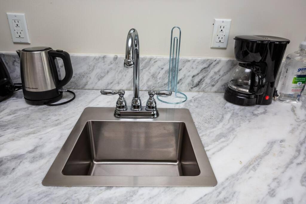  | Modern, Luxurious and Prime location All in One