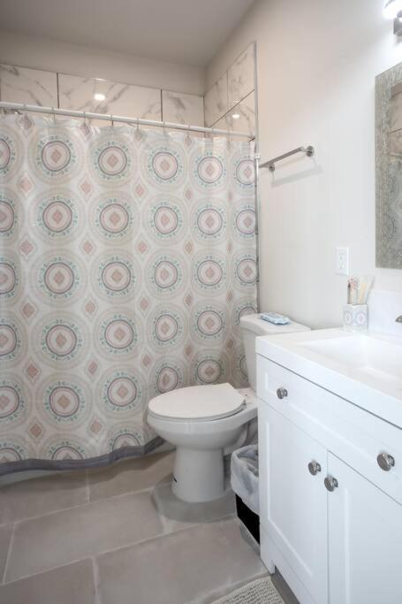  | Modern, Luxurious and Prime location All in One