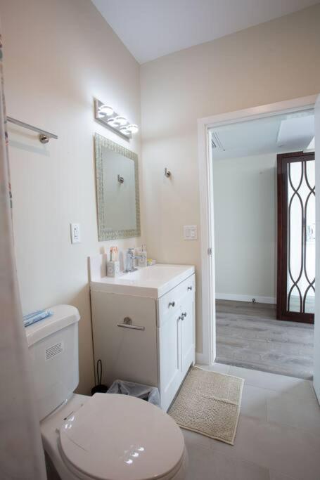 | Premier Location with Great Scenic Downtown View
