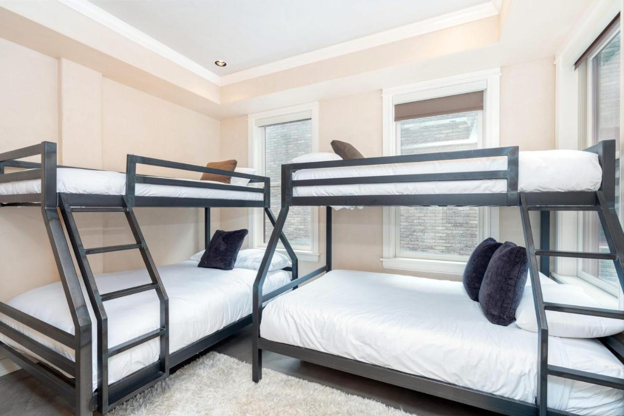 Three-Bedroom Apartment - Element 52 West 202 at Element 52, Auberge Collection