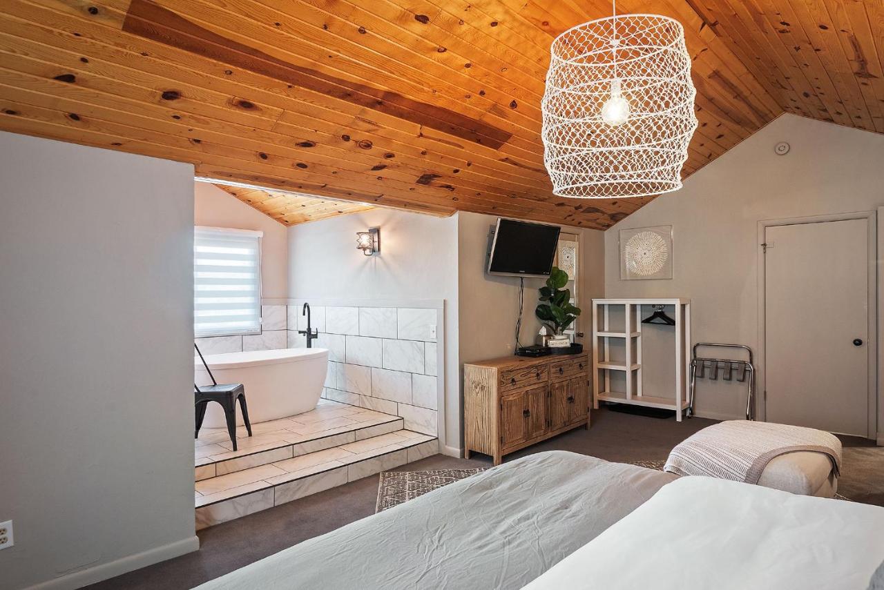  | Black Forest Inn Bed & Breakfast