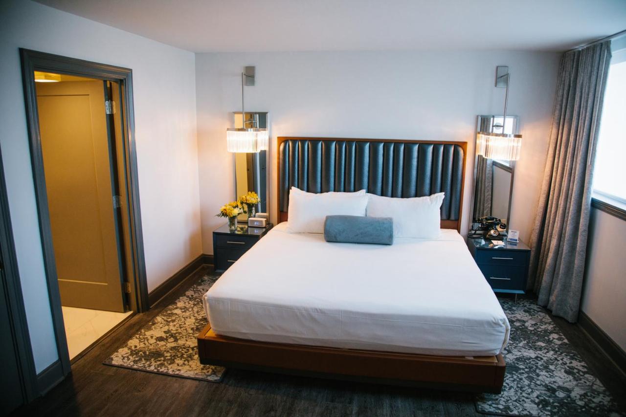 | Hotel Legends