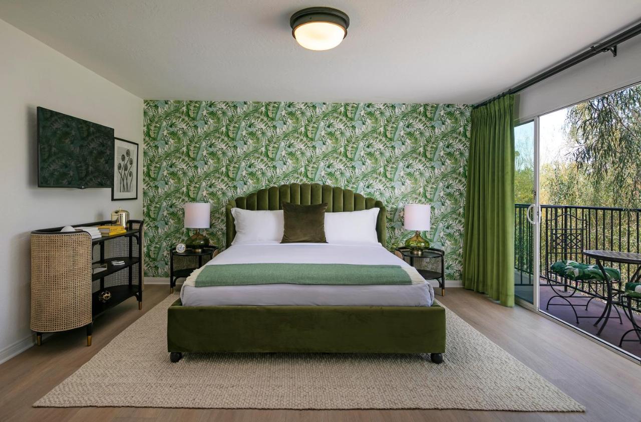 King Room with Balcony at The Colony Palms Hotel and Bungalows - Adults Only