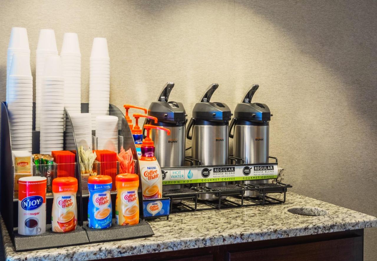 | Red Roof Inn PLUS+ South Deerfield - Amherst