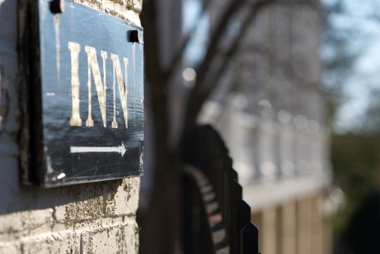 | 200 South Street Inn