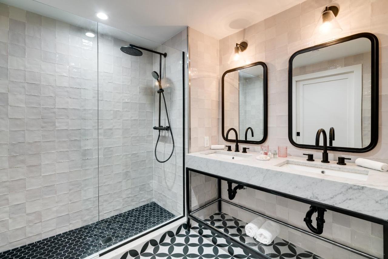 Penthouse Deluxe King Bedroom at Boulan South Beach