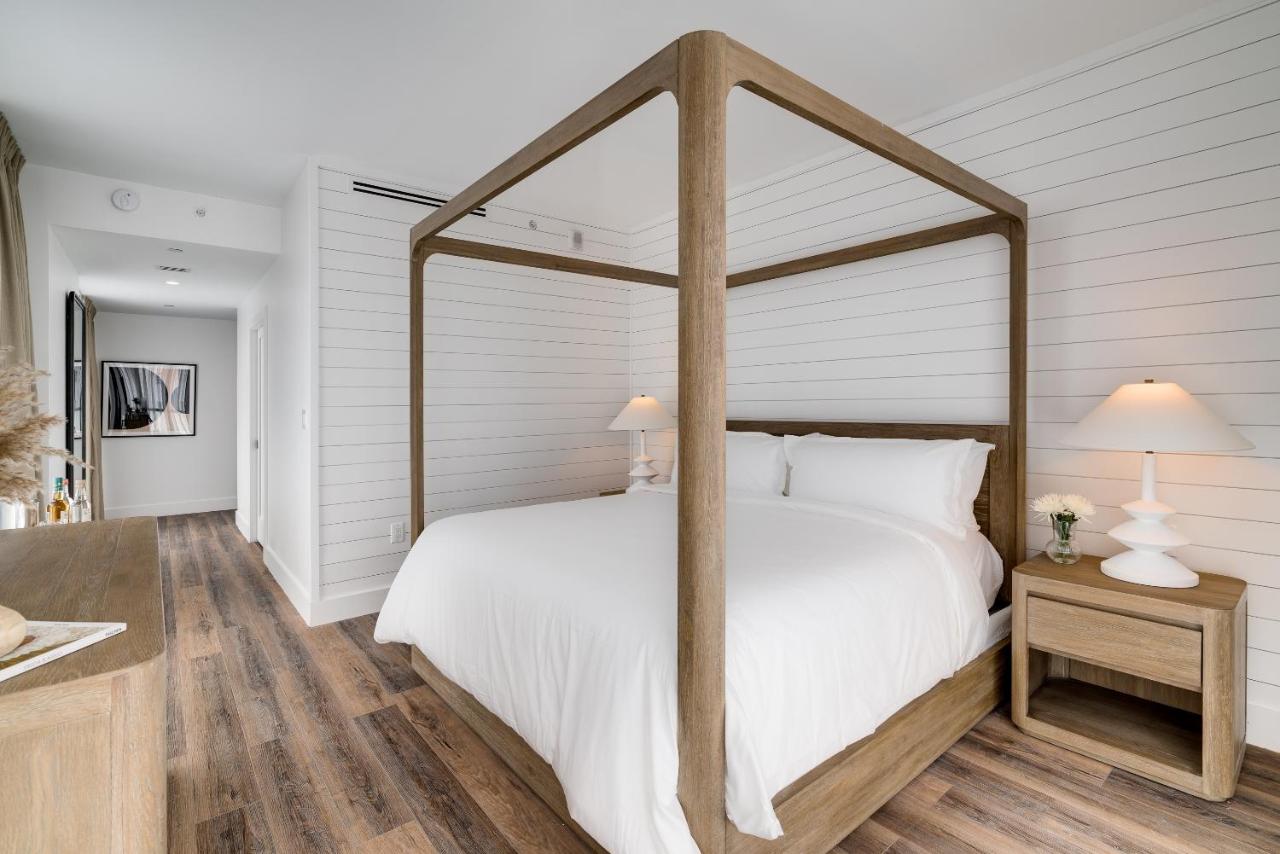 Penthouse Deluxe King Bedroom at Boulan South Beach