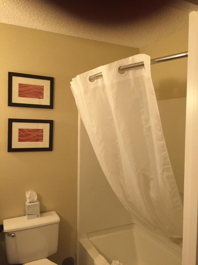 Queen Room - Mobility Accessible - Non-Smoking at Comfort Inn Idaho Falls I-15