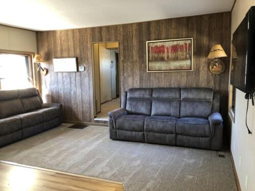 Four-Bedroom Lodge at Point View Resort