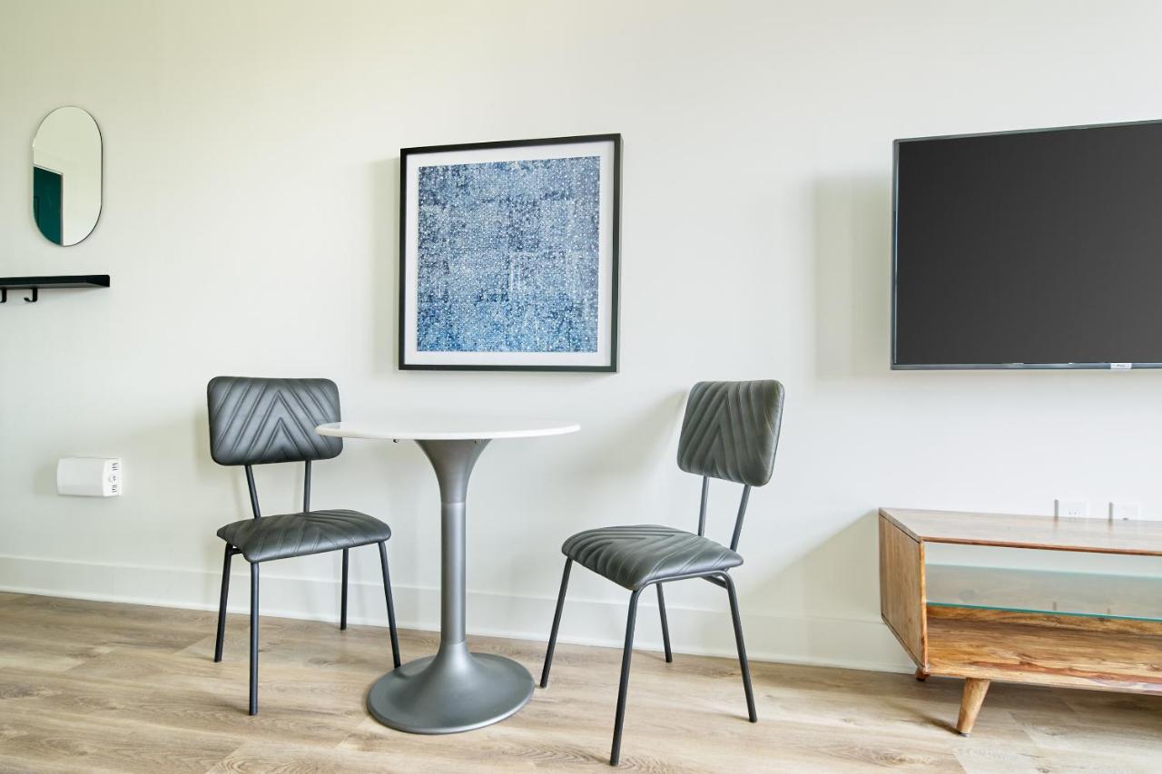 Deluxe Studio at Sonder at LC Sobro