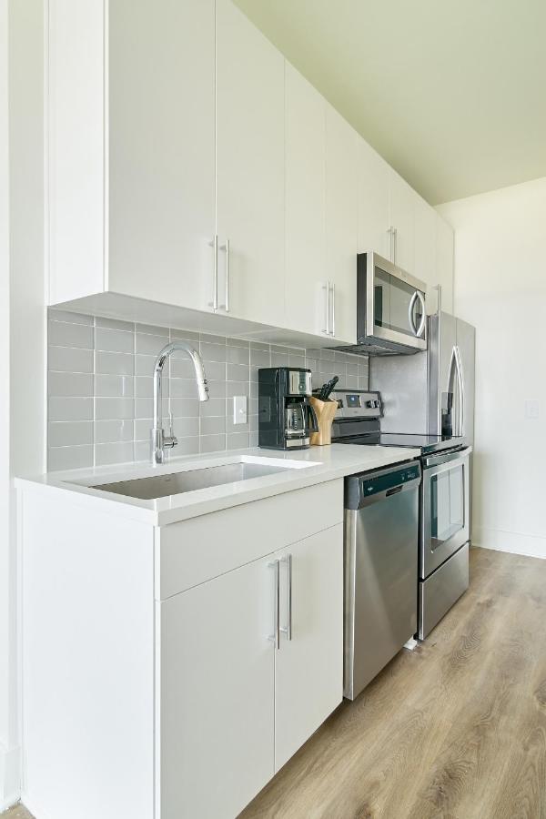 Deluxe Studio at Sonder at LC Sobro
