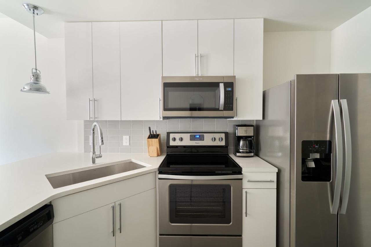 Duplex Suite at Sonder at LC Sobro