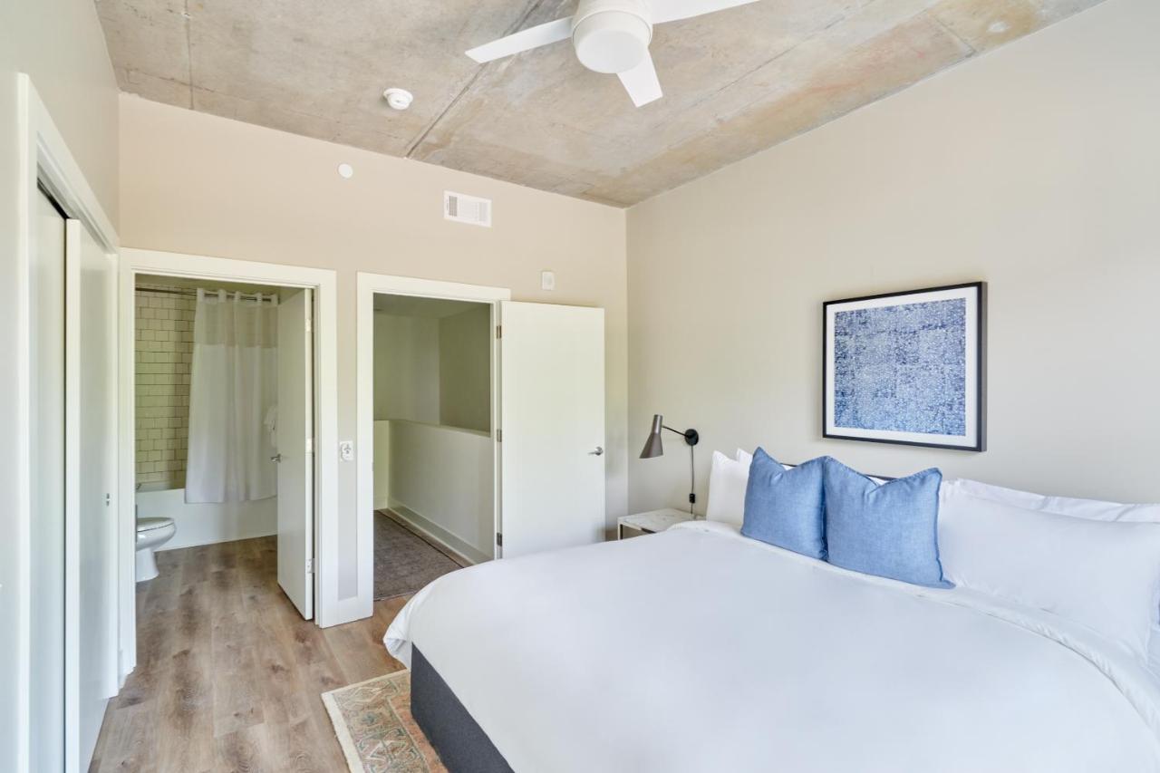 Duplex Suite at Sonder at LC Sobro